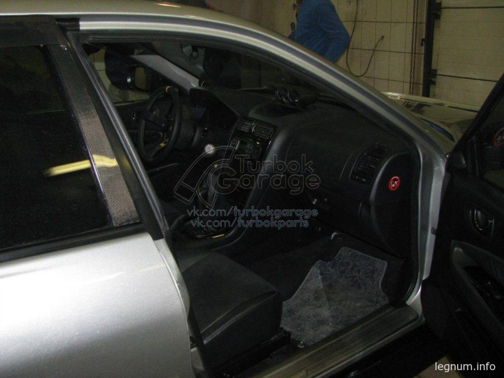 Legnum Super-VR4 4G63T салон пассажир