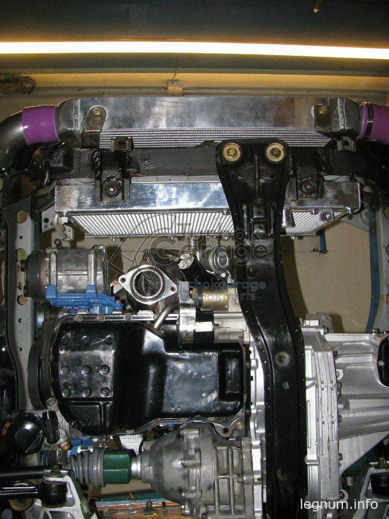 Legnum Super-VR4 4G63T снизу, поддон, лыжа
