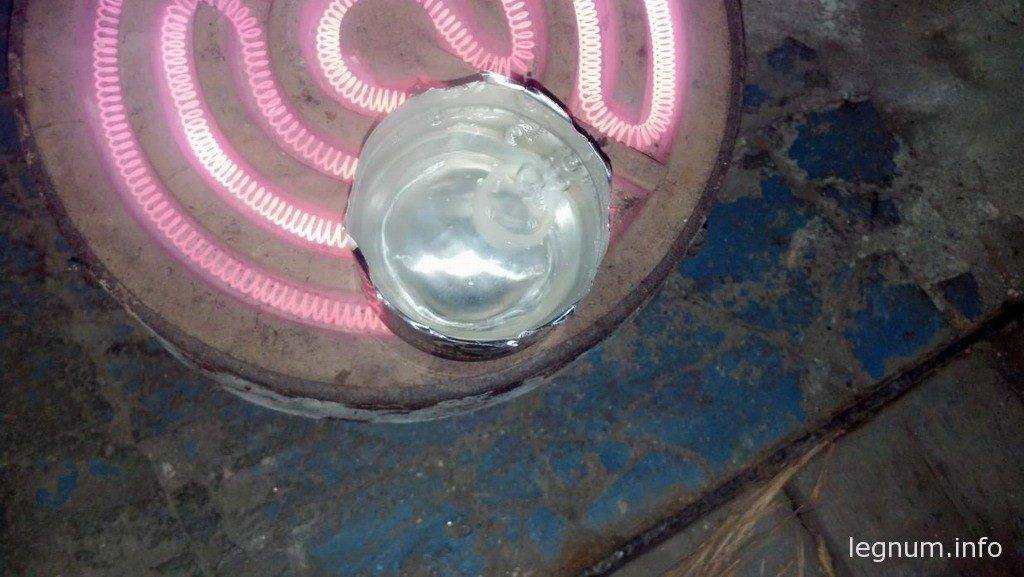 Перед запрессовкой колечки нужно кинуть в кипящую воду на 3 минуты...