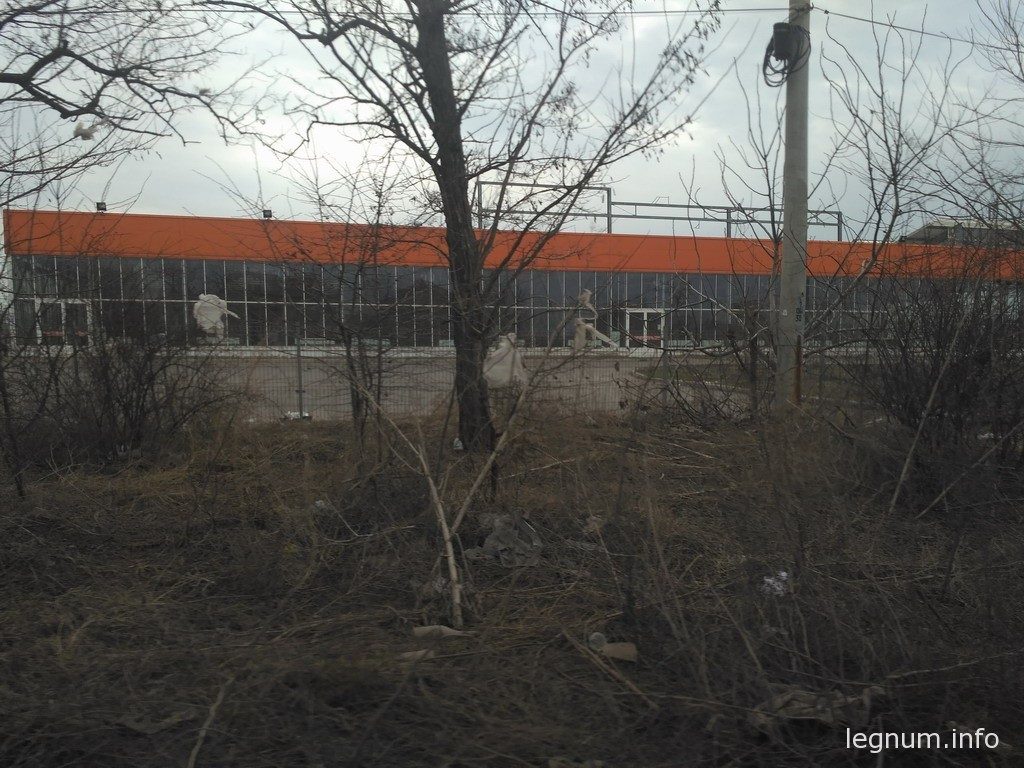 оби стал желтого цвета