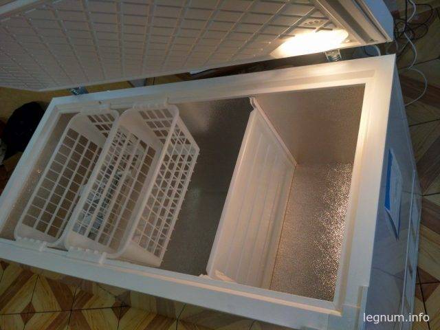 За что мы платим почти 400$ я не понял, компрессор, радиатор, терморегулятор и ящик из жестянки и фольги