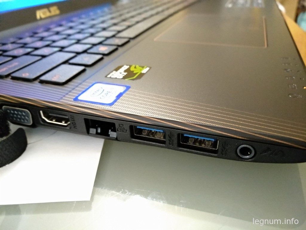 USB 3.0 USB 2.0