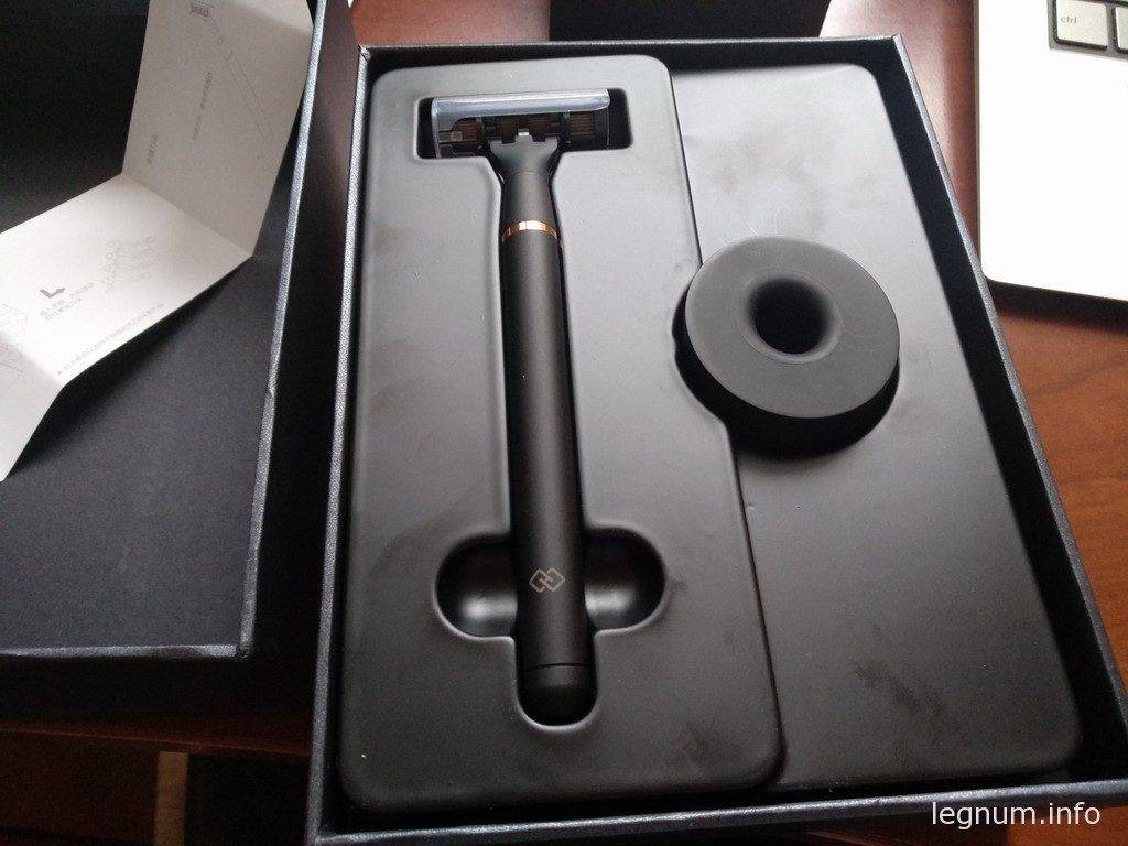 Бритва Xiaomi упаковка
